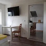 Dachwohnung Eyb Mit 3 Schlafzimmern דירה אנסבאך
