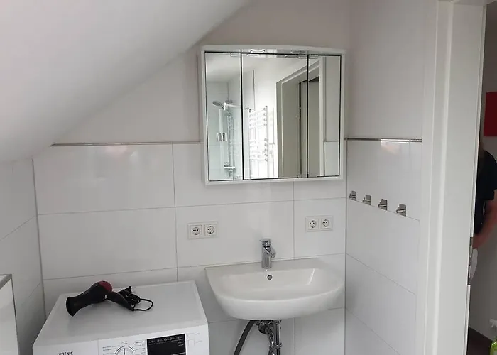 Apartament Dachwohnung Eyb Mit 3 Schlafzimmern Ansbach