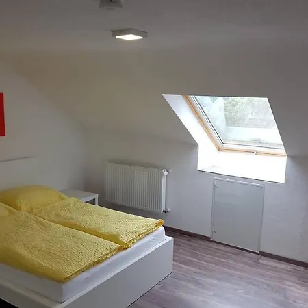 Appartement Dachwohnung Eyb Mit 3 Schlafzimmern Ansbach