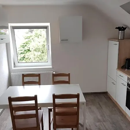 Dachwohnung Eyb Mit 3 Schlafzimmern Ansbach