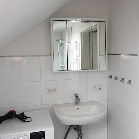 Appartamento Dachwohnung Eyb Mit 3 Schlafzimmern Ansbach