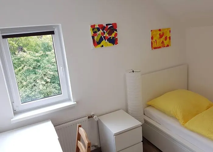Dachwohnung Eyb Mit 3 Schlafzimmern